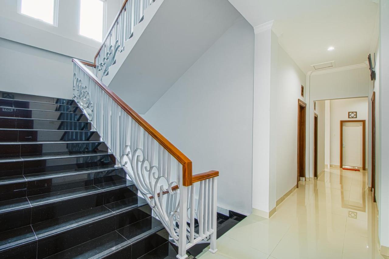 Emerald Residence Medan Esterno foto